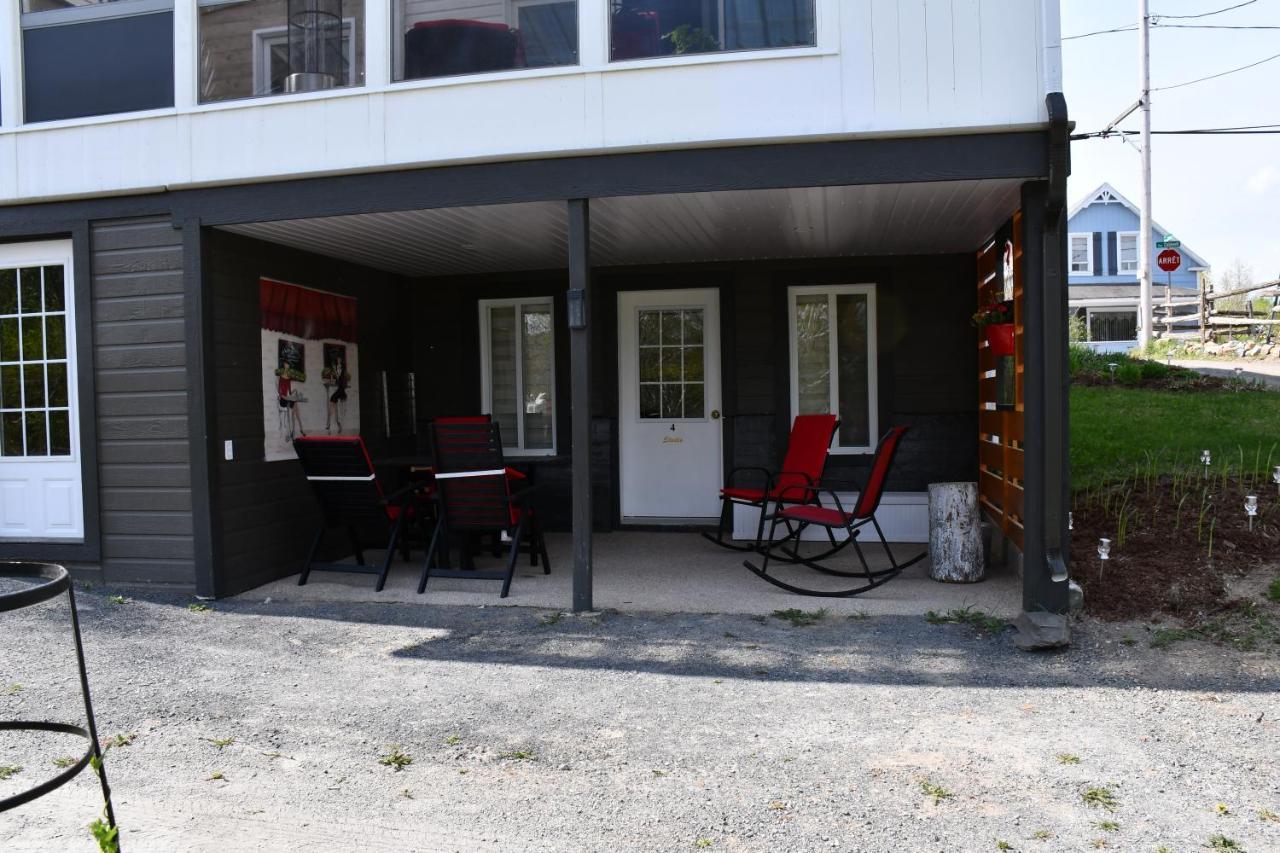 Gite Grand Moment Bed and Breakfast Cabano Εξωτερικό φωτογραφία