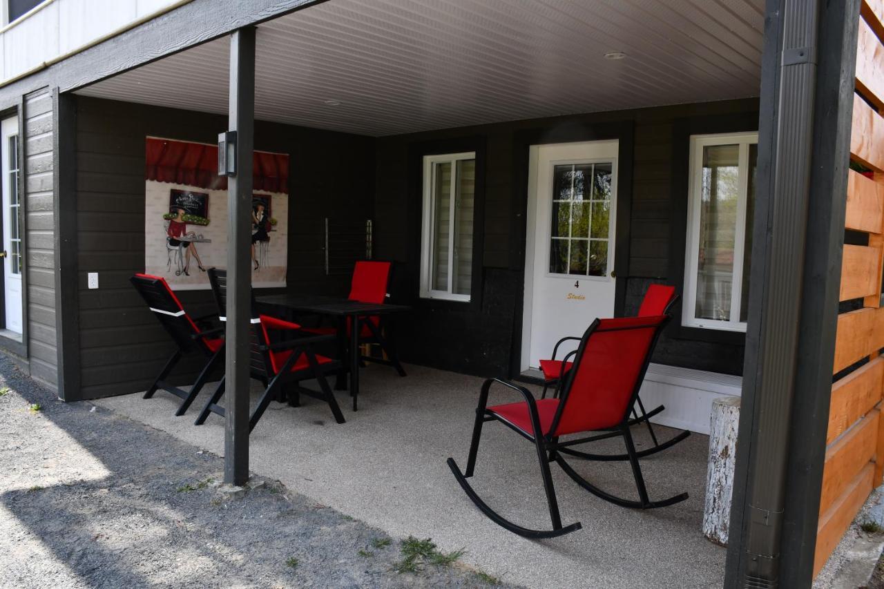 Gite Grand Moment Bed and Breakfast Cabano Εξωτερικό φωτογραφία