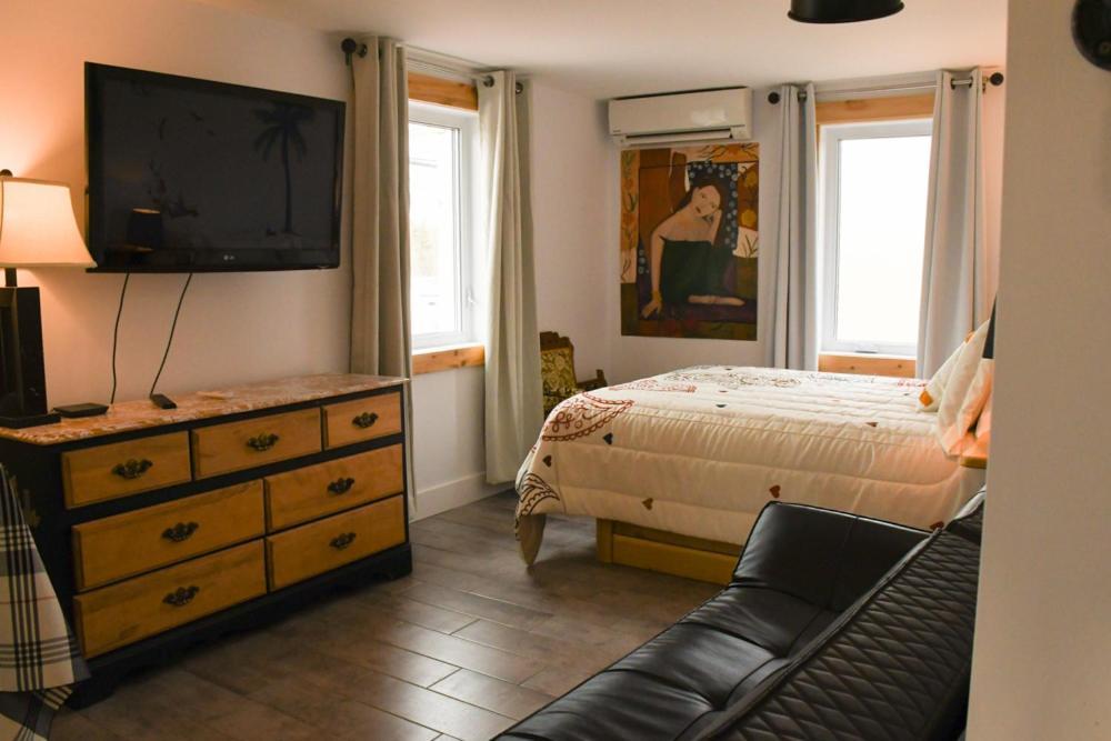 Gite Grand Moment Bed and Breakfast Cabano Εξωτερικό φωτογραφία