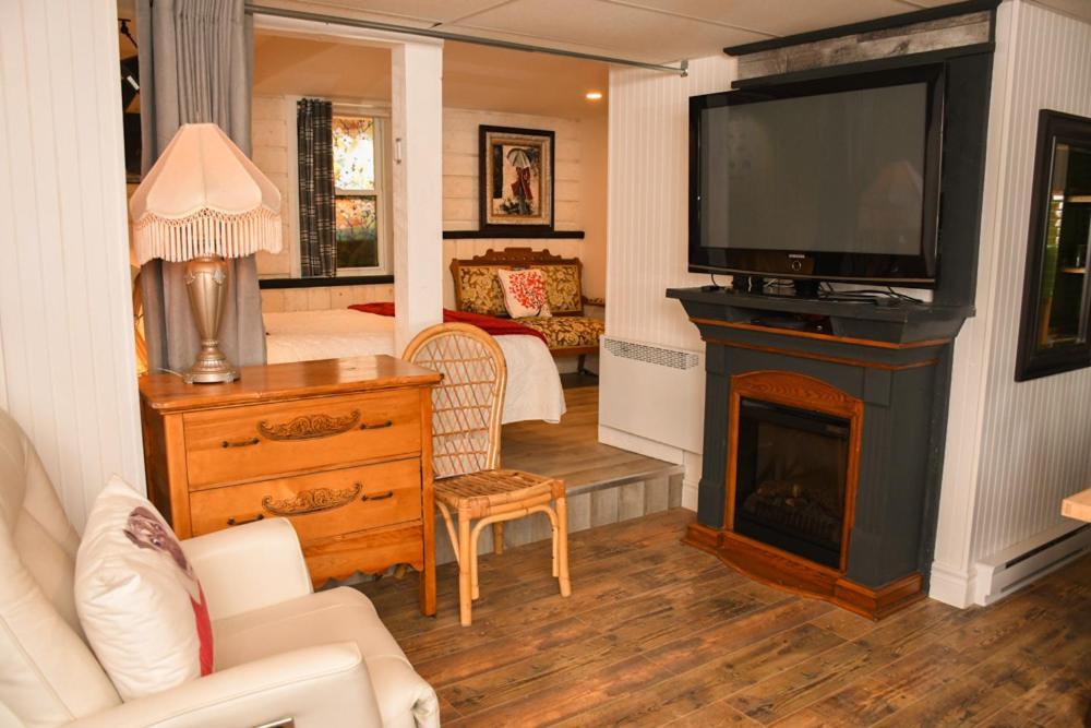 Gite Grand Moment Bed and Breakfast Cabano Εξωτερικό φωτογραφία